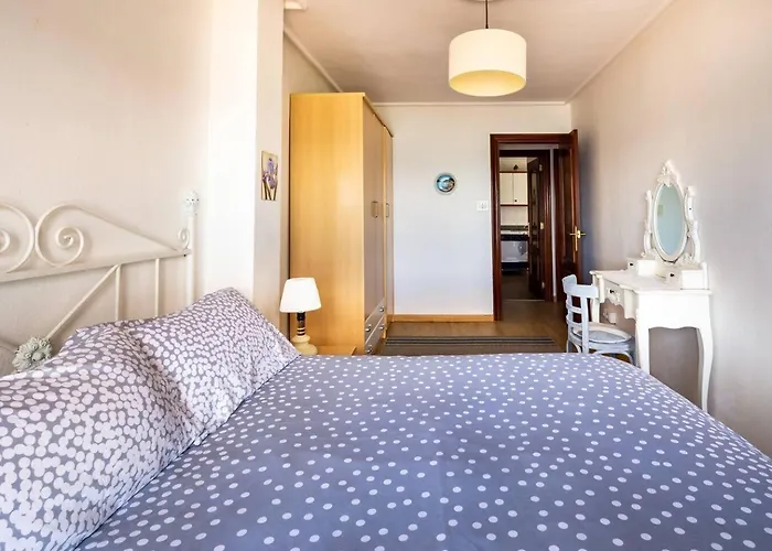 Ezcurdia 22. Primera Linea Playa De San Lorenzo Apartment *